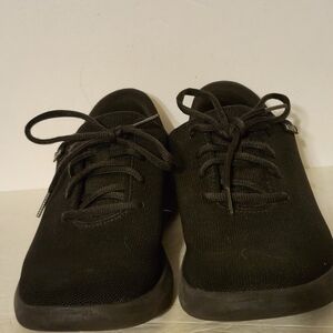 Men's/Women's Black Kizik Sneakers